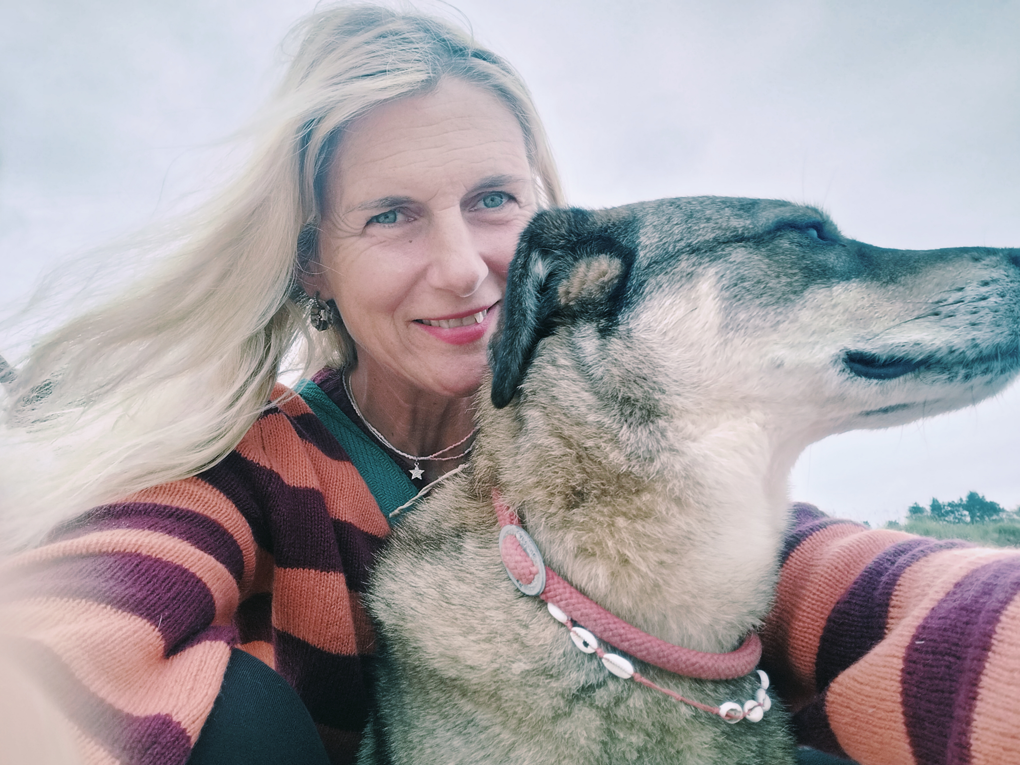 Michaela Rauscher mit ihrem Hund